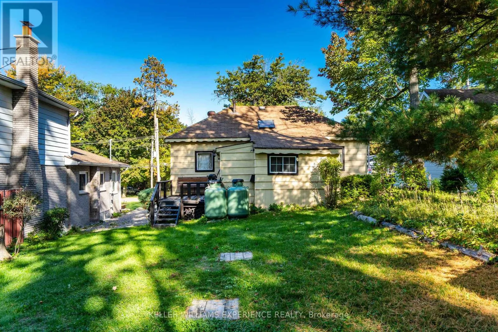 2007 TINY BEACHES ROAD S