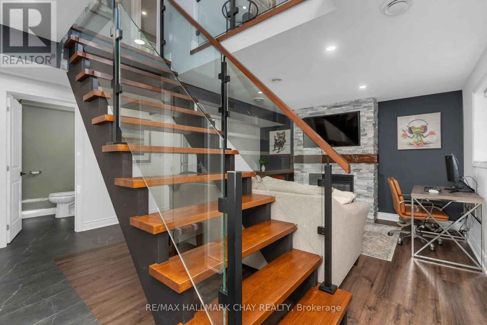 1 IROQUOIS RIDGE