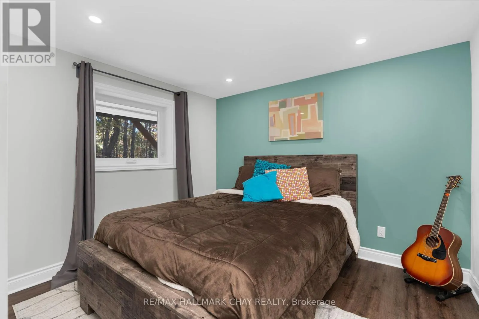 1 IROQUOIS RIDGE