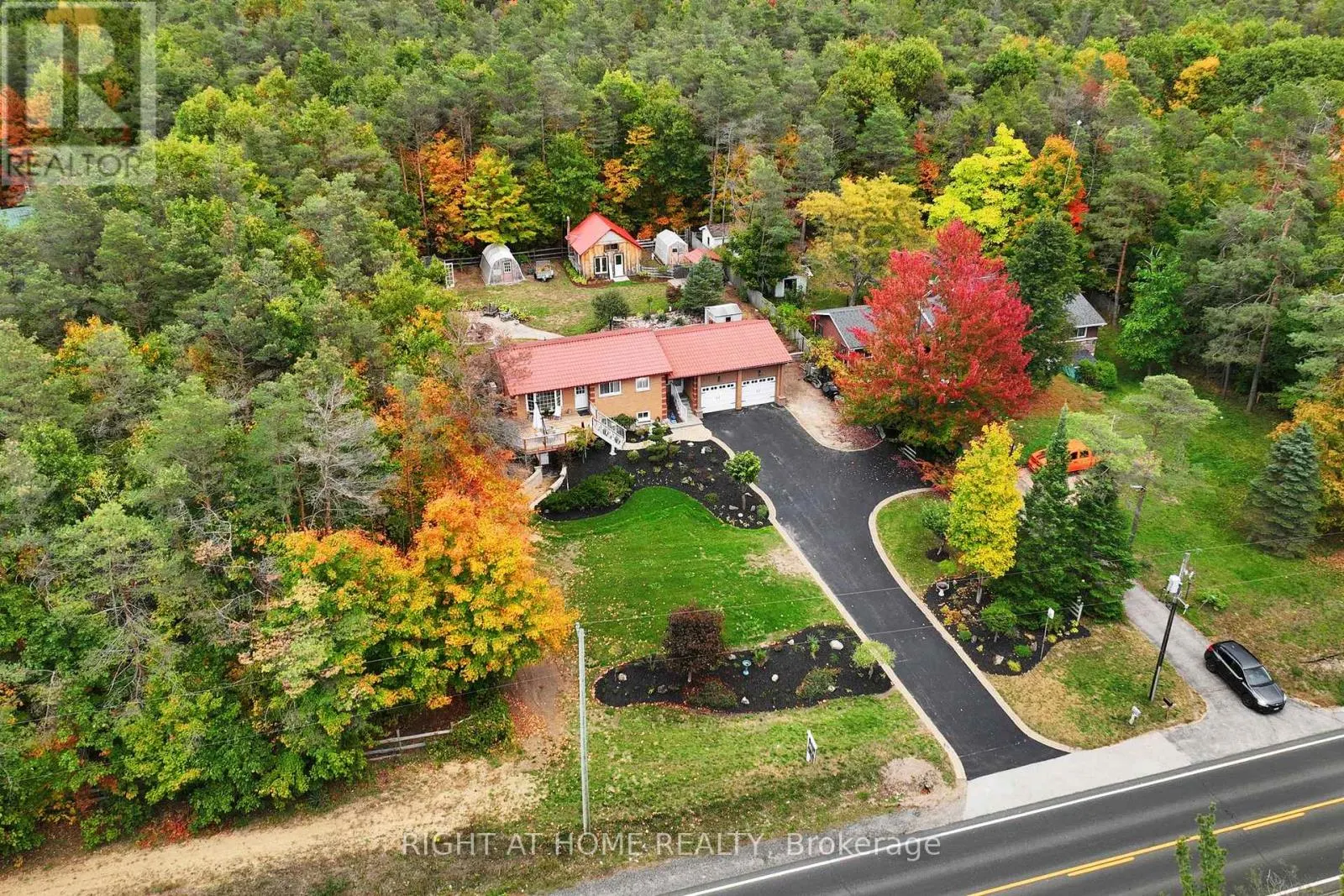1243 CROSSLAND ROAD