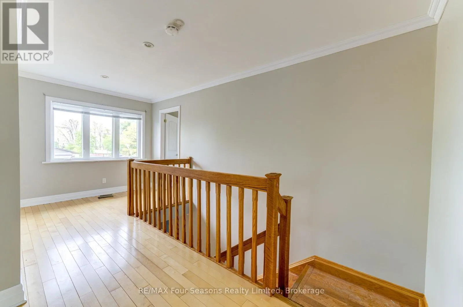 243 RIVER ROAD E
