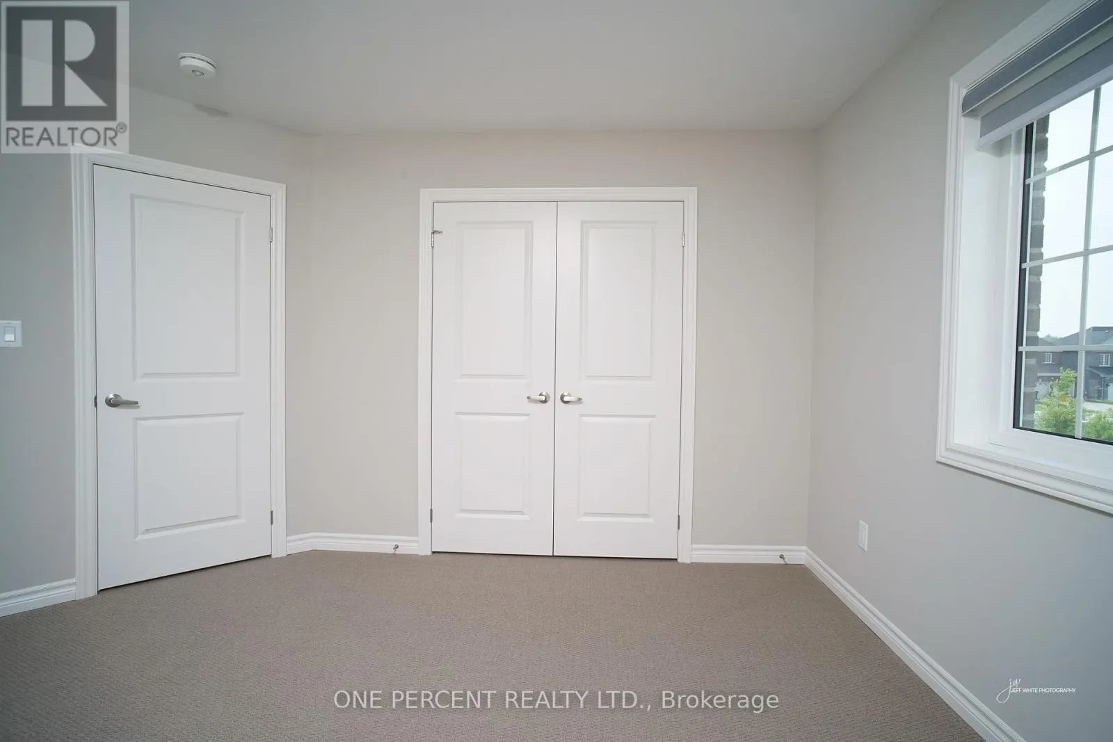 242 SPRINGFIELD CRESCENT