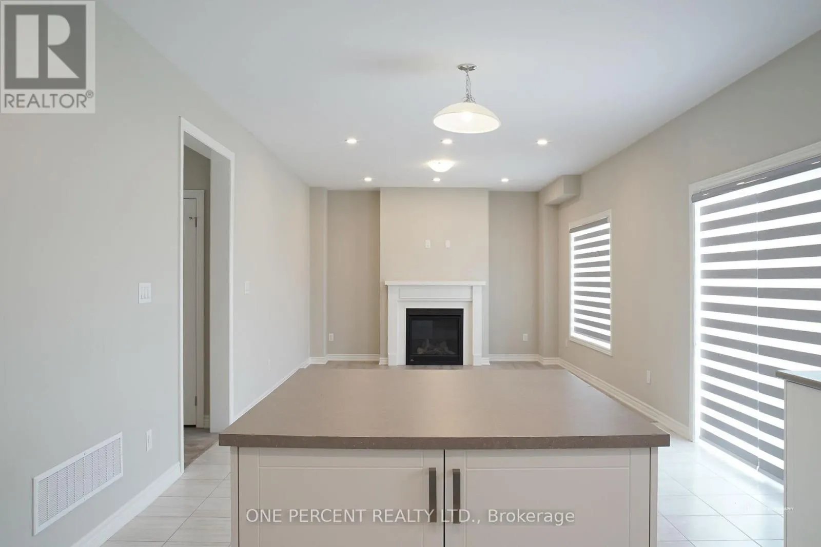 242 SPRINGFIELD CRESCENT
