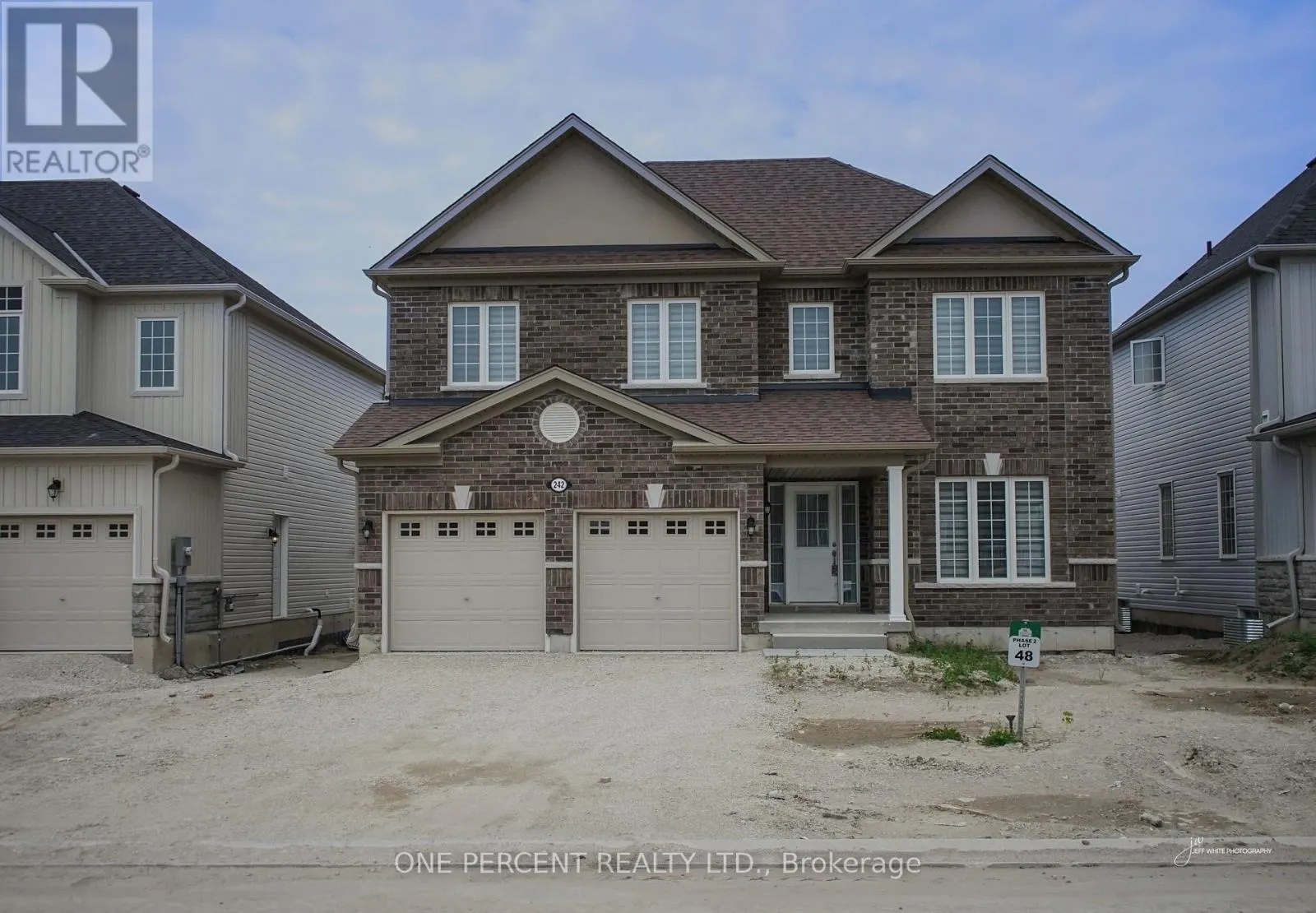 242 SPRINGFIELD CRESCENT