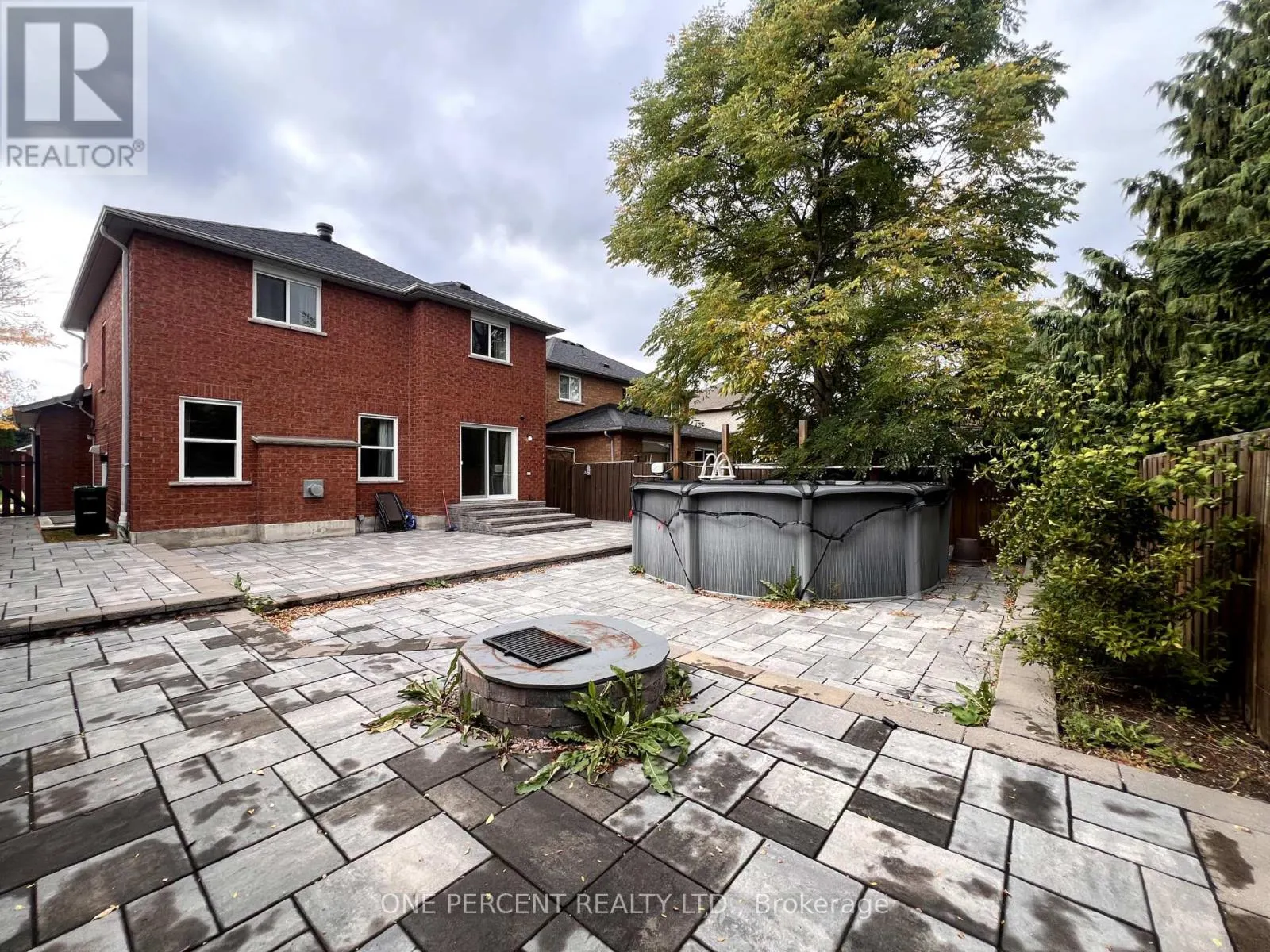 10 ROYAL PARK BOULEVARD