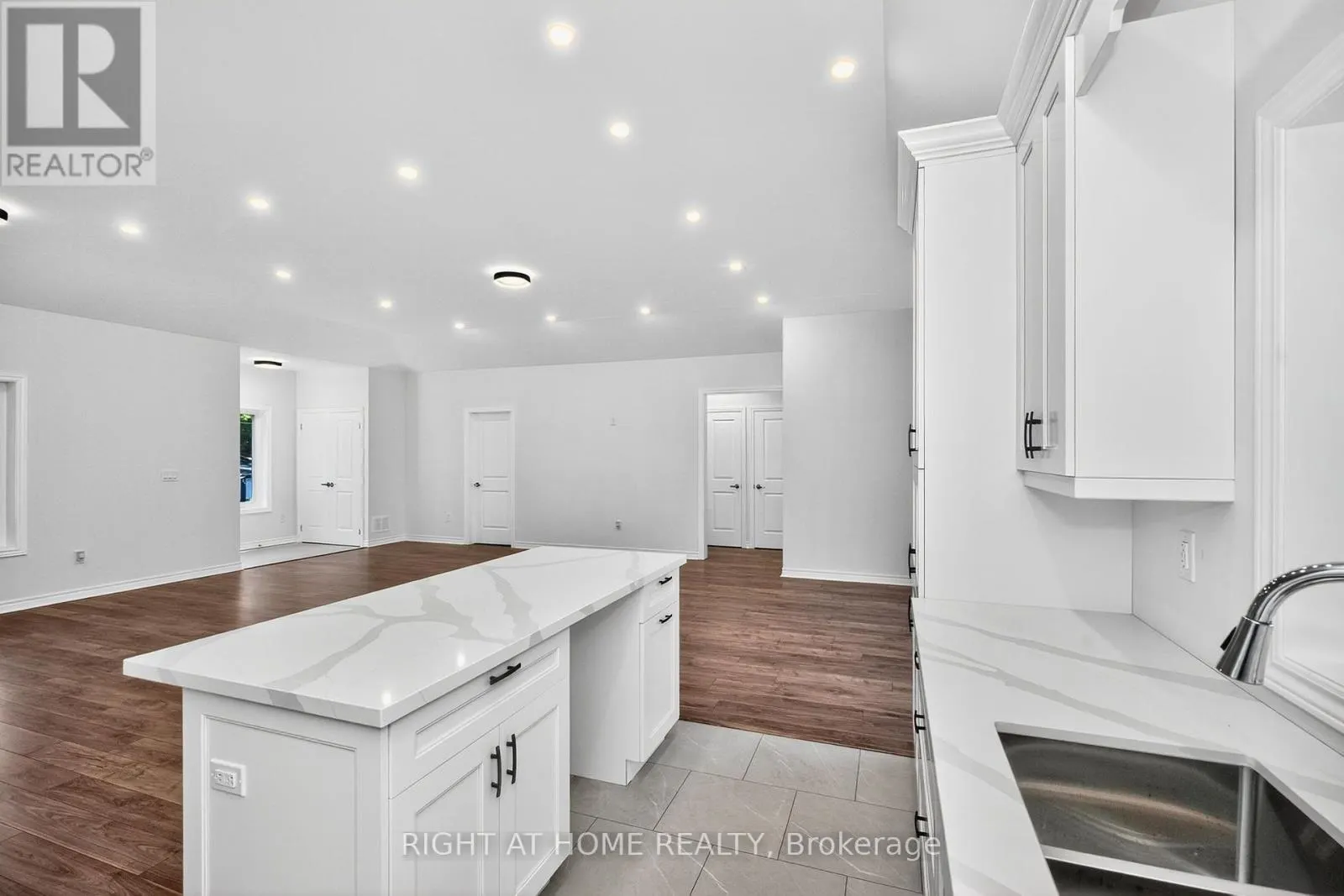 50 BREITHAUPT CRESCENT
