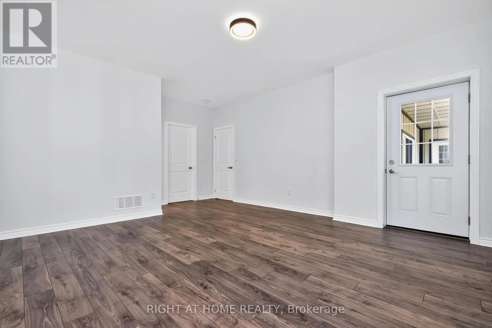 50 BREITHAUPT CRESCENT