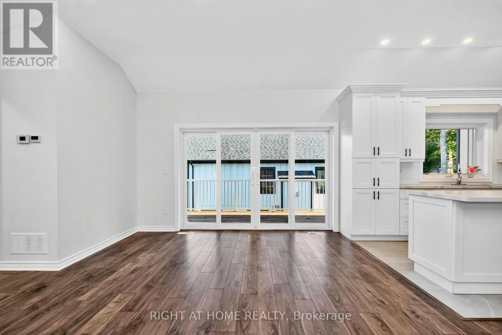 50 BREITHAUPT CRESCENT