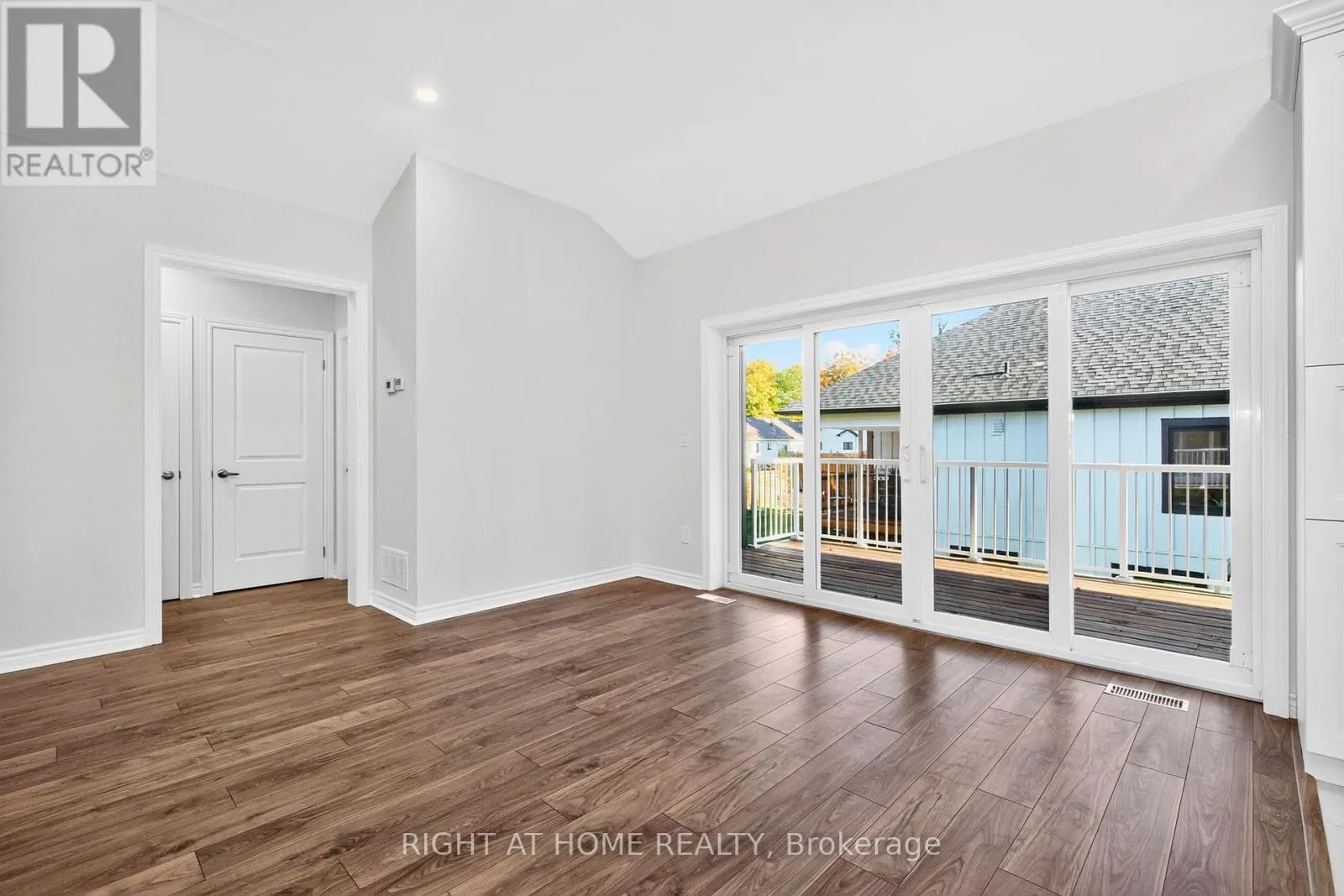 50 BREITHAUPT CRESCENT
