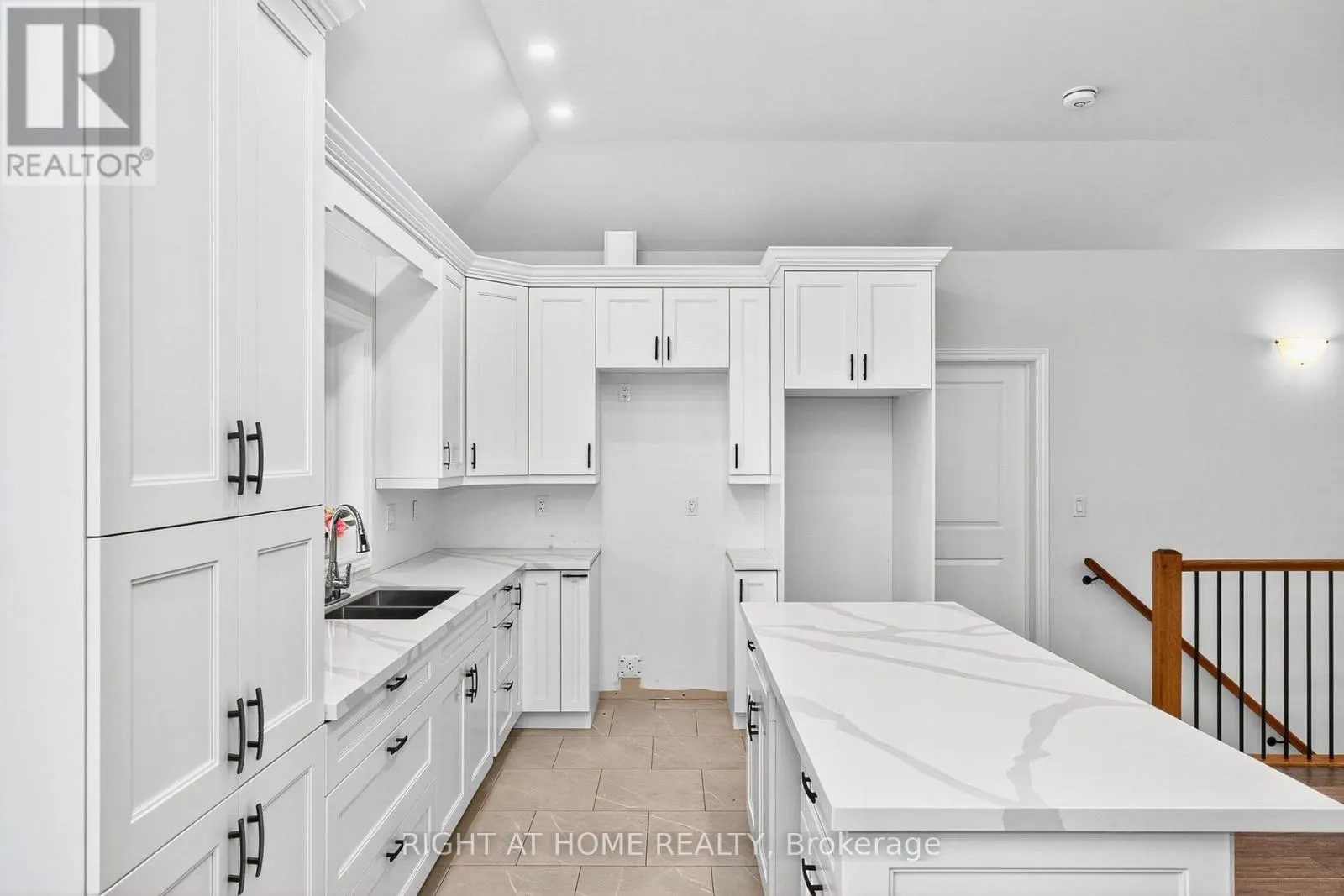 50 BREITHAUPT CRESCENT