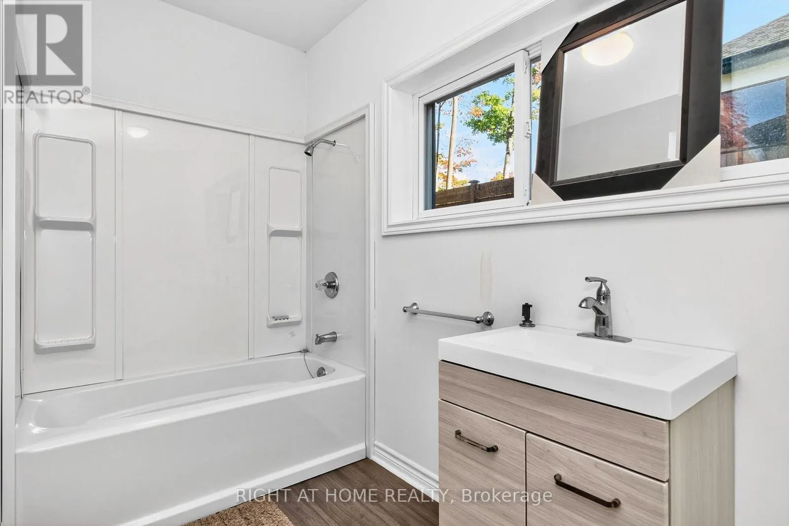 50 BREITHAUPT CRESCENT