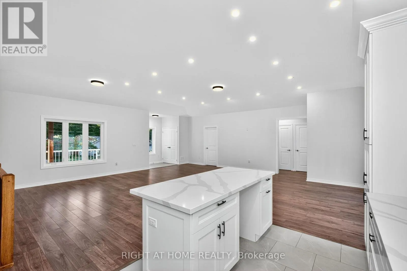 50 BREITHAUPT CRESCENT