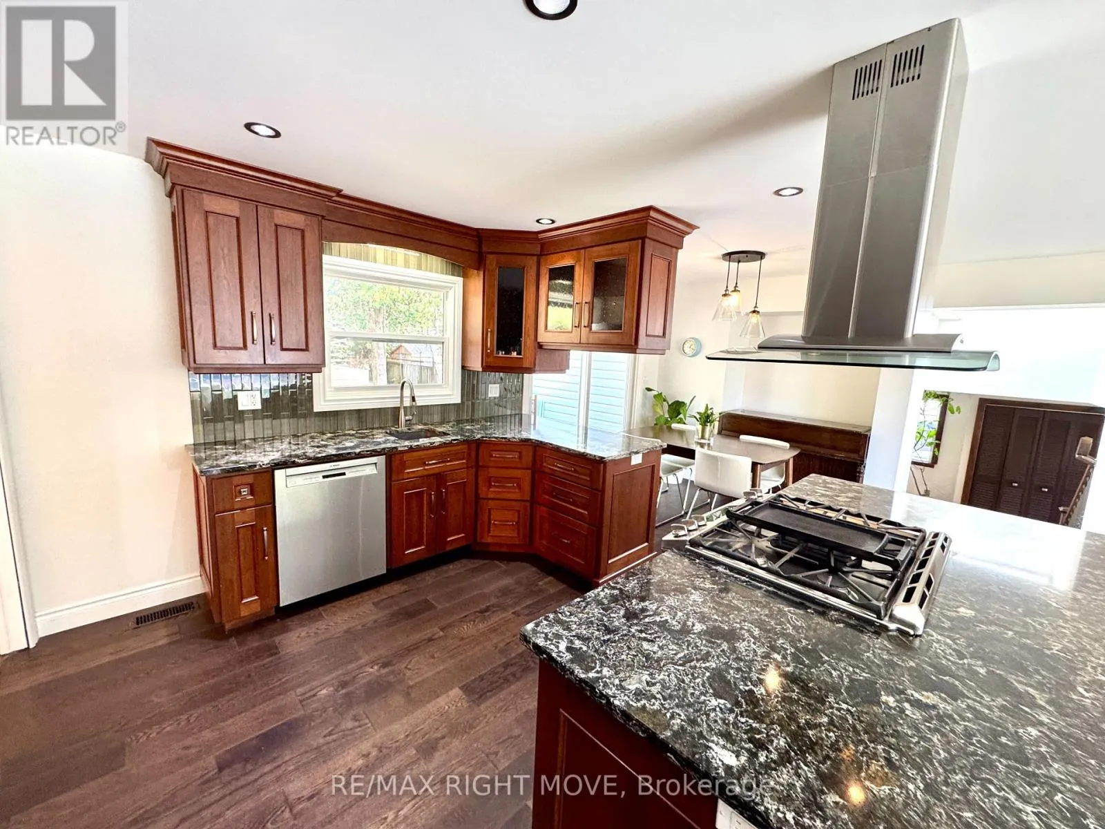 234 OAK STREET