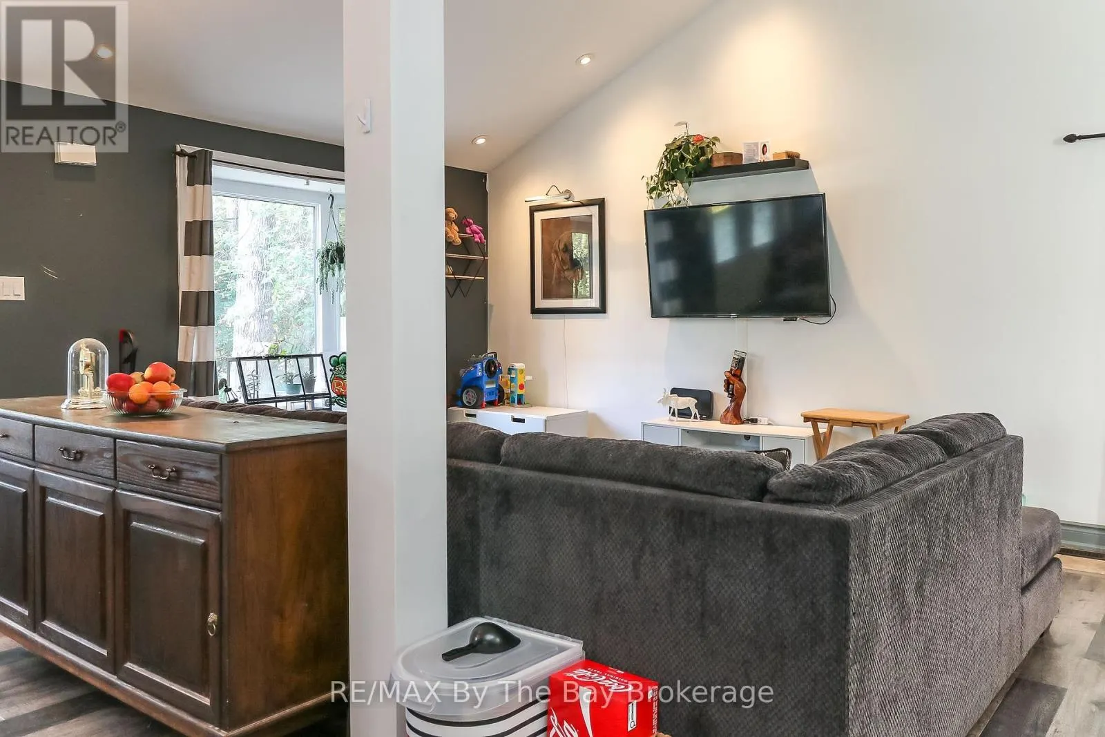 67 CONSTANCE BOULEVARD