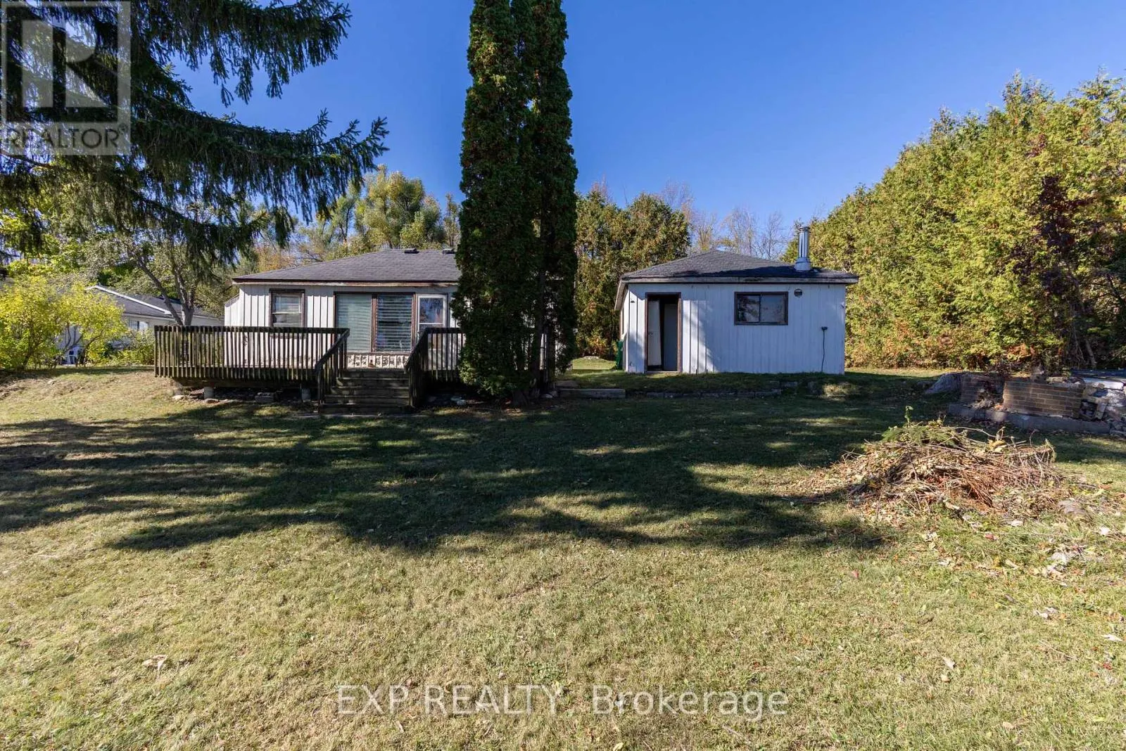 255 MOON POINT DRIVE