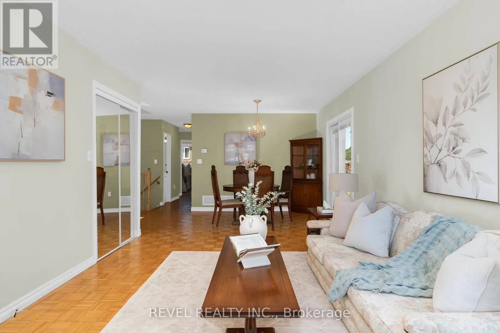 290 CUNDLES ROAD W