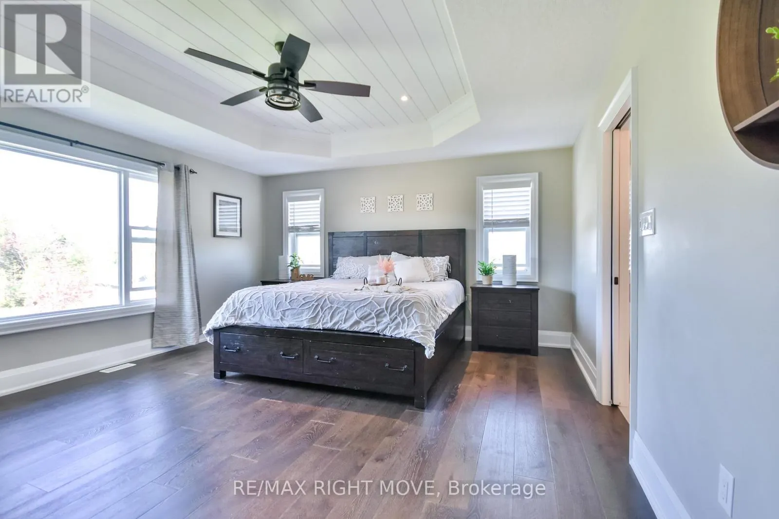 2448 STOCKDALE ROAD