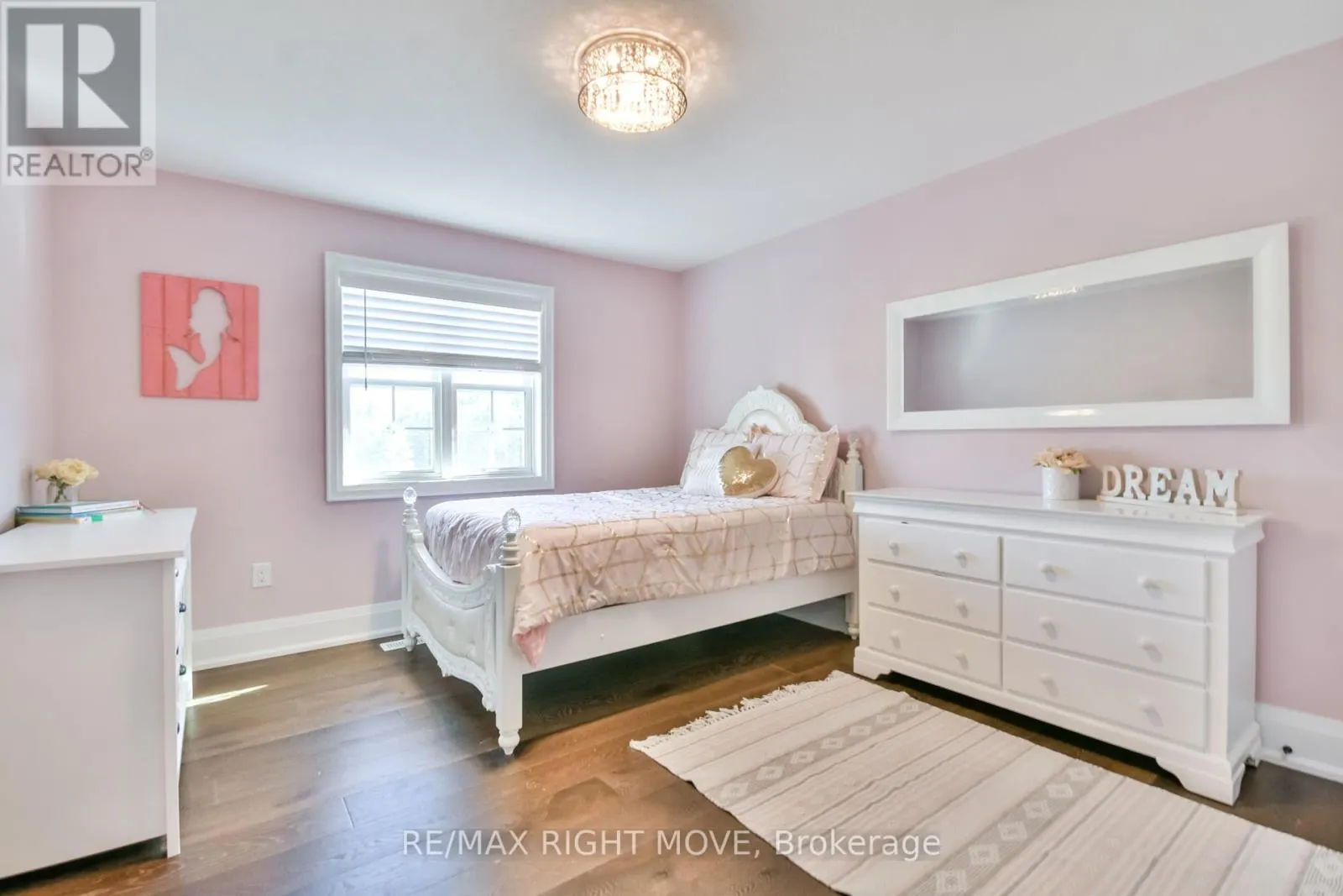 2448 STOCKDALE ROAD