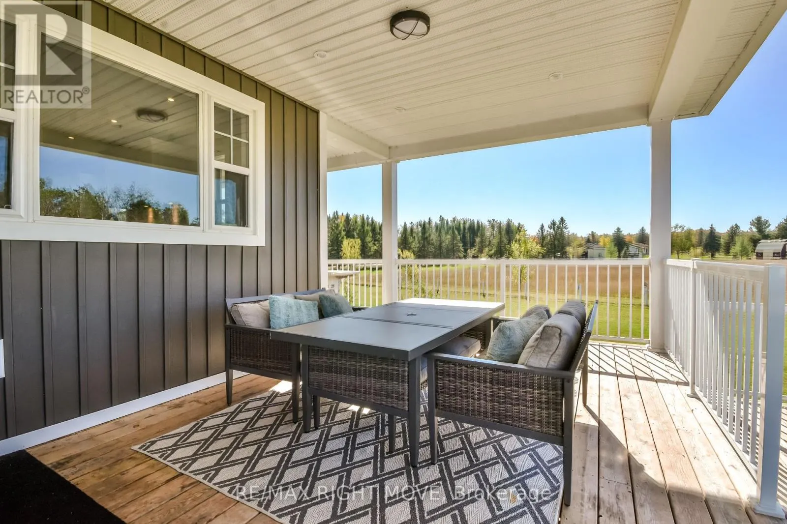2448 STOCKDALE ROAD