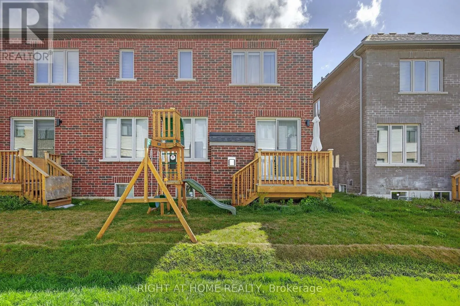 86 WEST OAK TRAIL