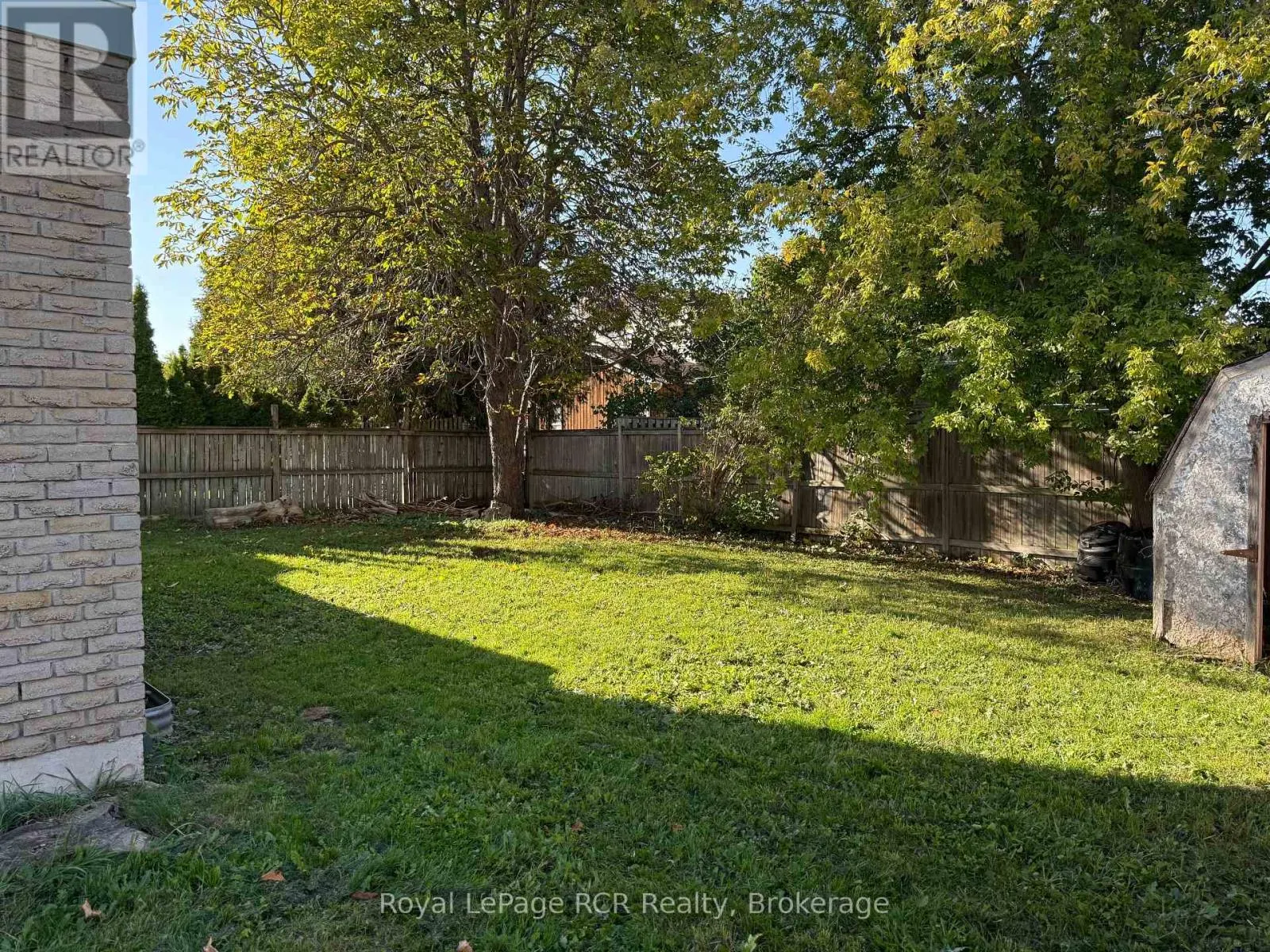 255 VALLEYFIELD CRESCENT