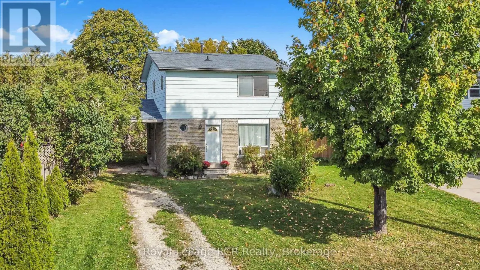 255 VALLEYFIELD CRESCENT