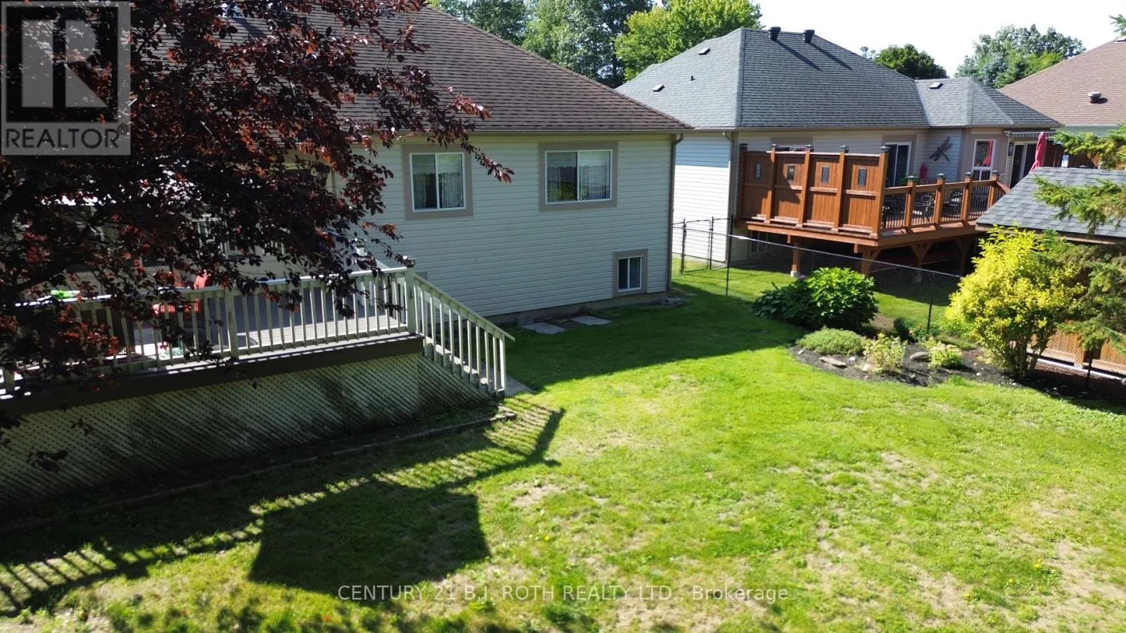 7 TRAILWOOD PLACE