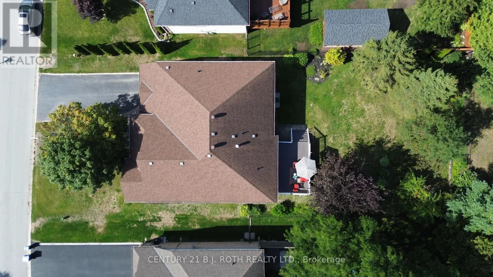 7 TRAILWOOD PLACE