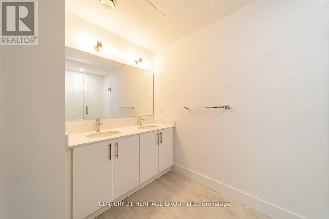 326 - 4 KIMBERLY LANE