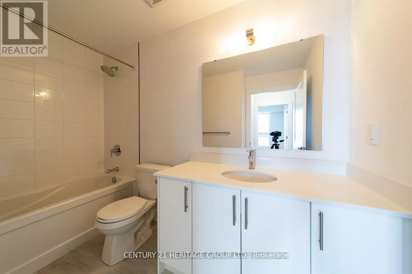 326 - 4 KIMBERLY LANE