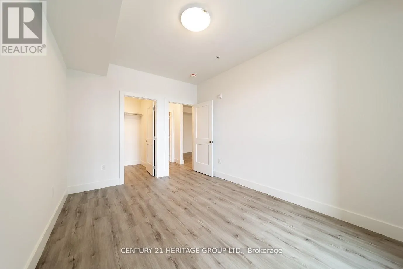 326 - 4 KIMBERLY LANE