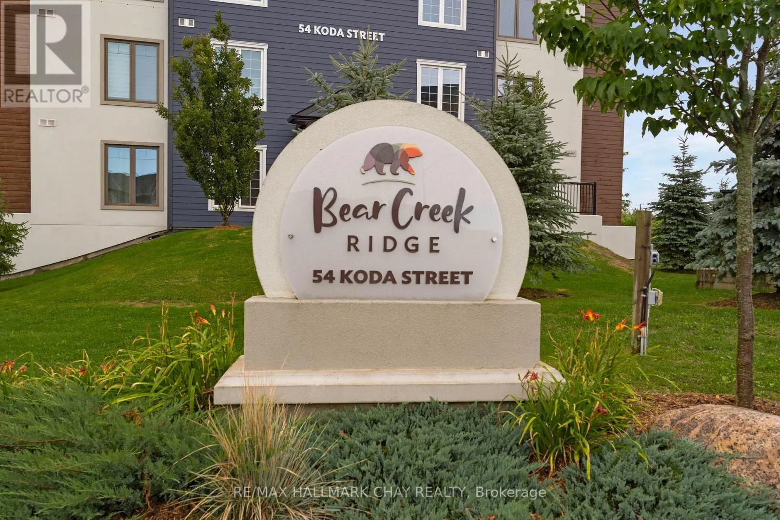 301 - 54 KODA STREET