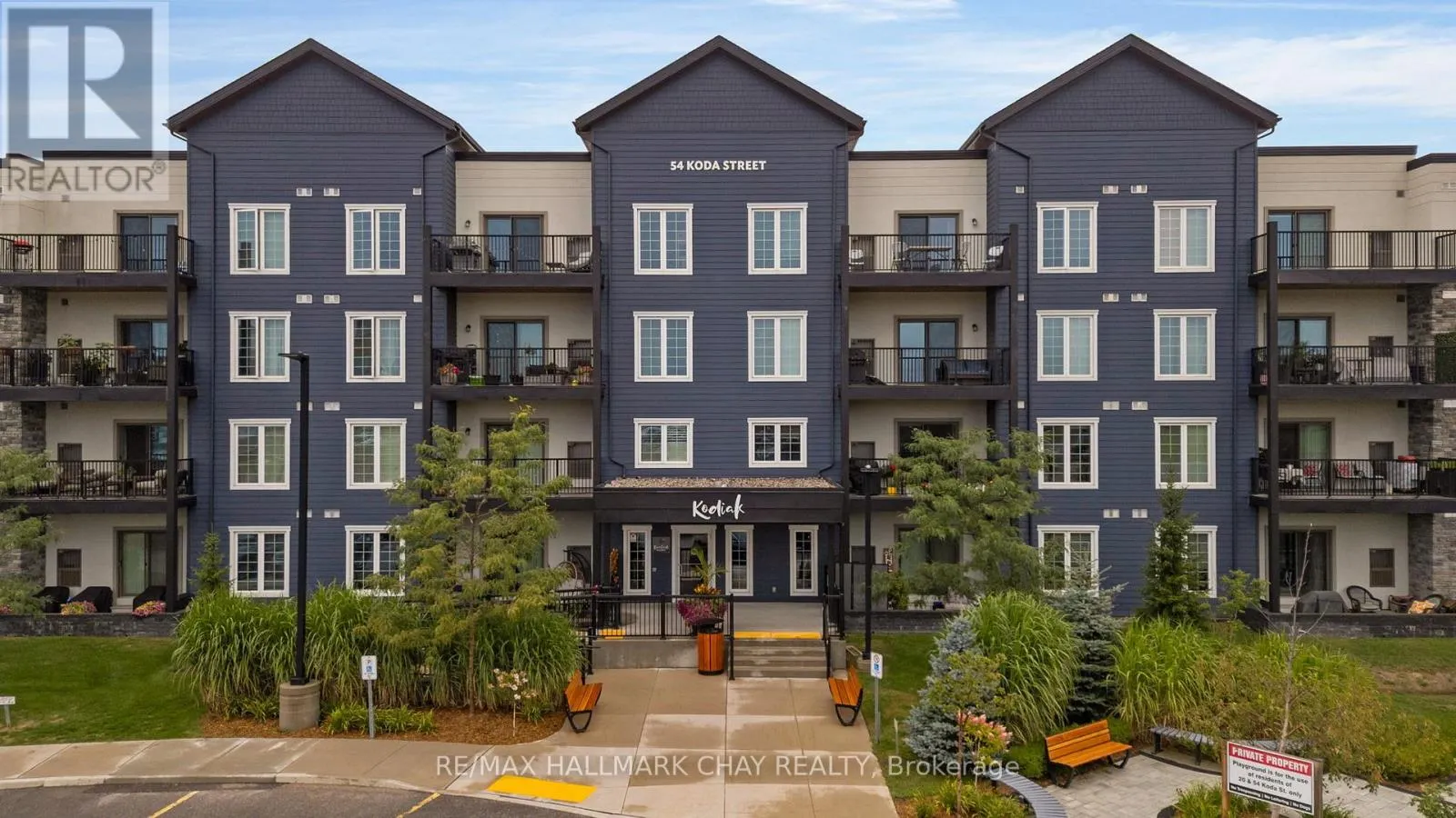 301 - 54 KODA STREET