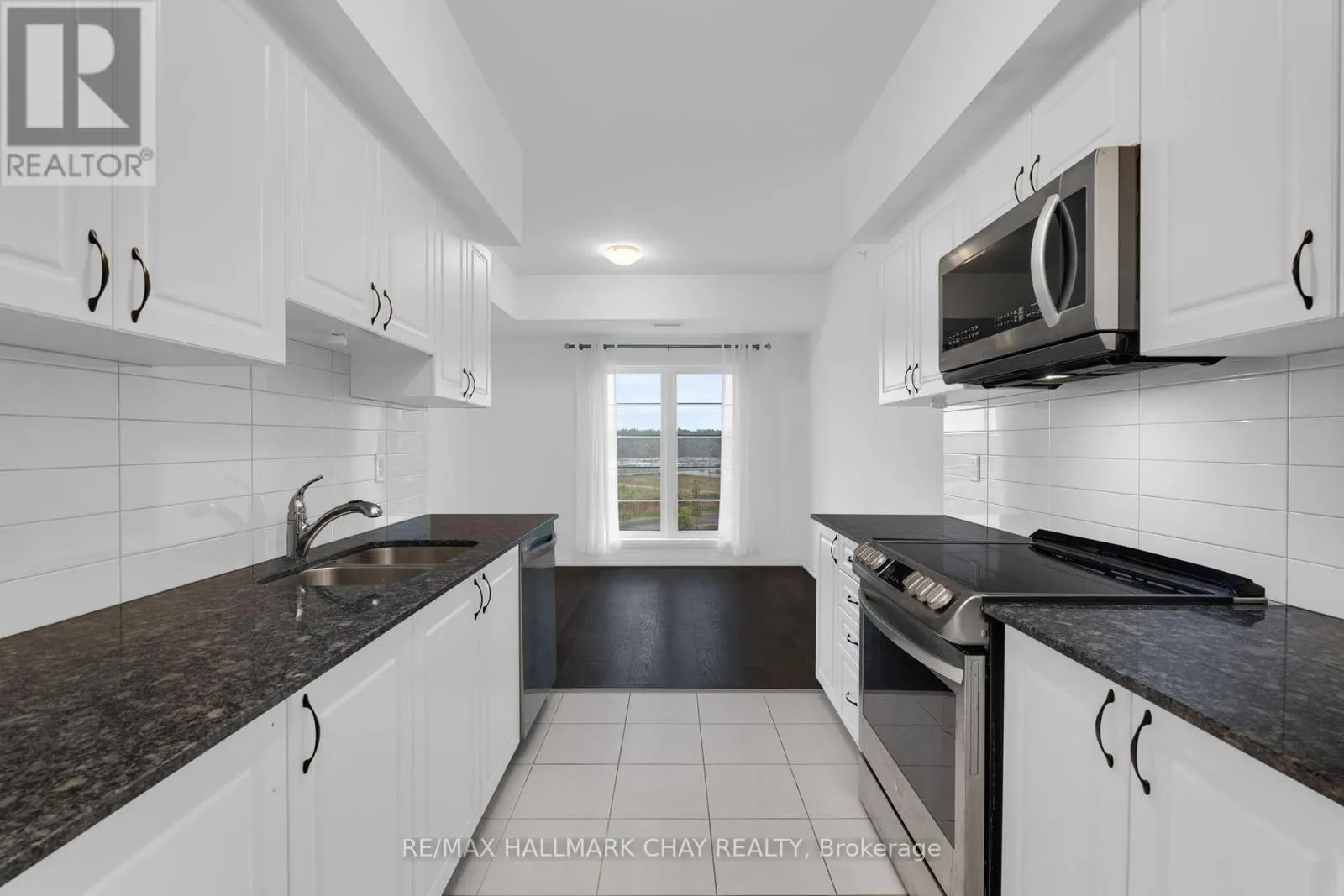 301 - 54 KODA STREET