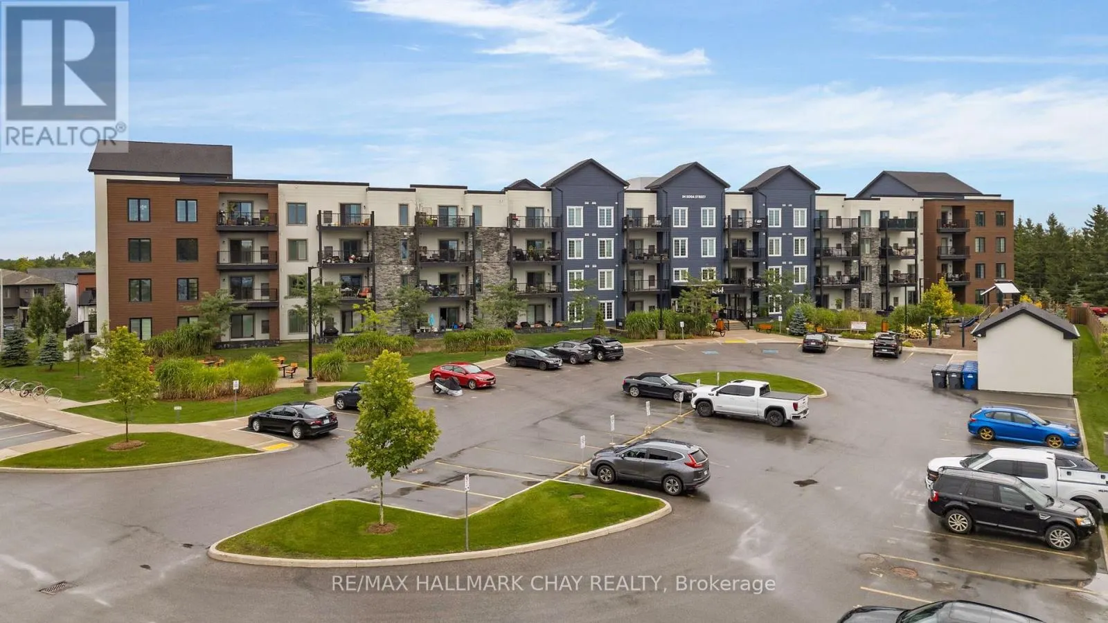 301 - 54 KODA STREET