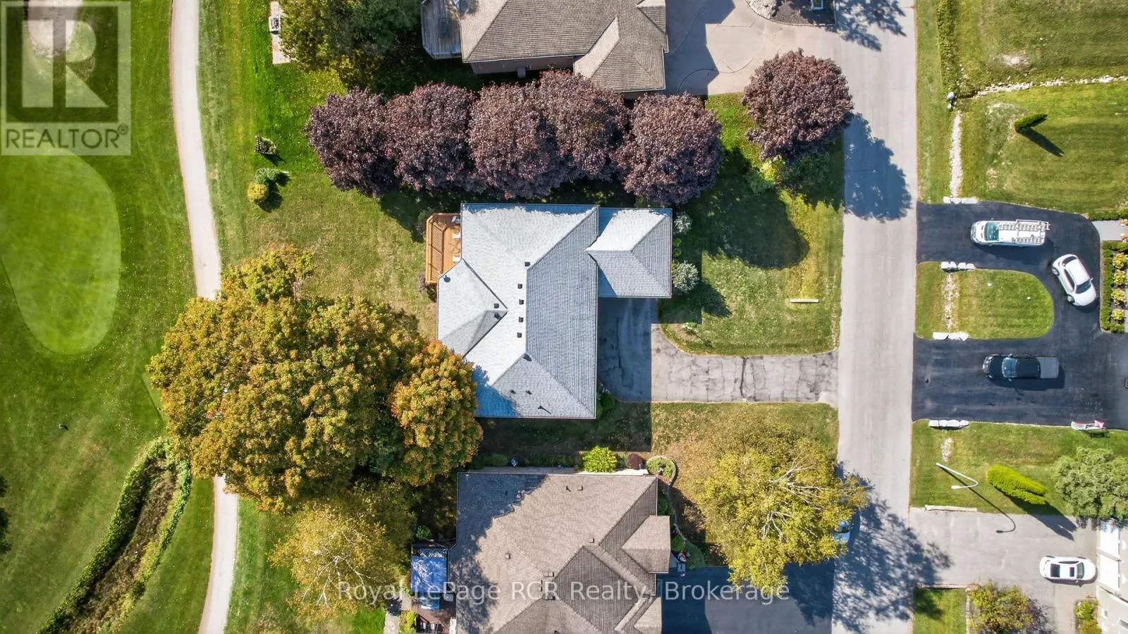68 FAIRWAY CRESCENT