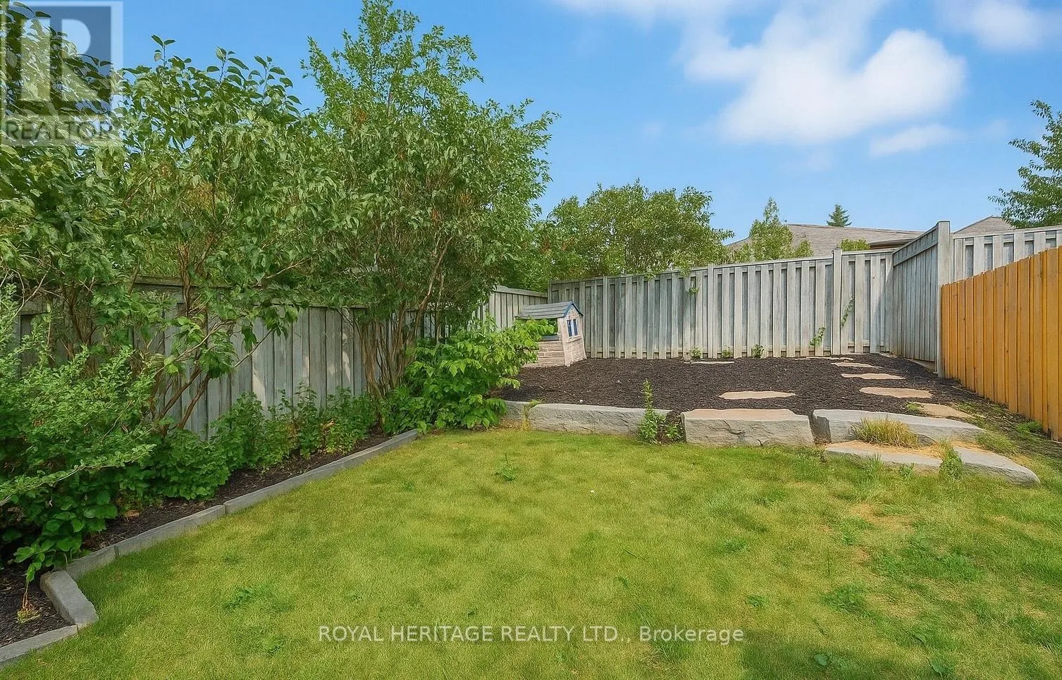 337 FERNDALE DRIVE S