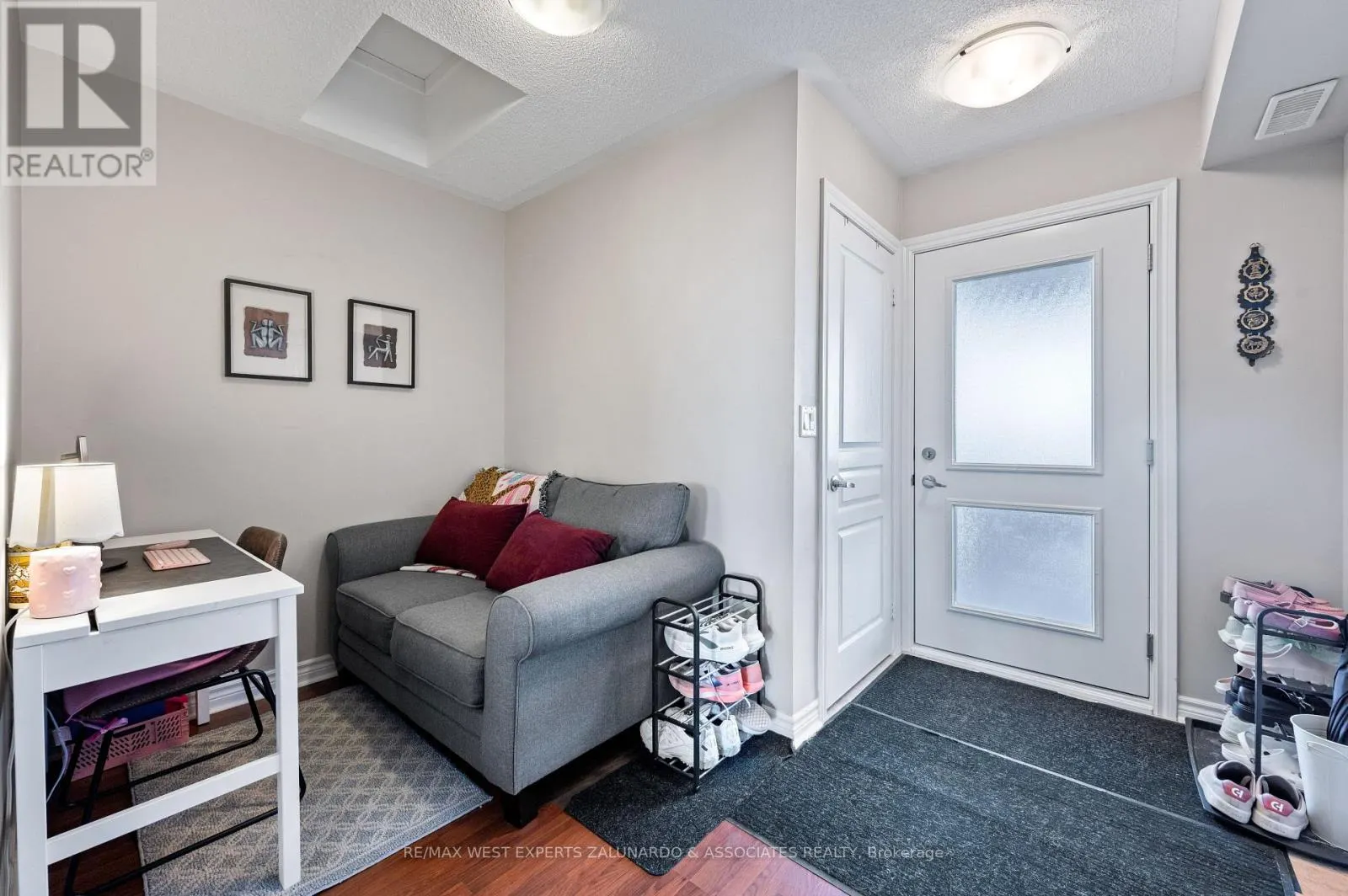 305 - 8 BRANDY LANE DRIVE