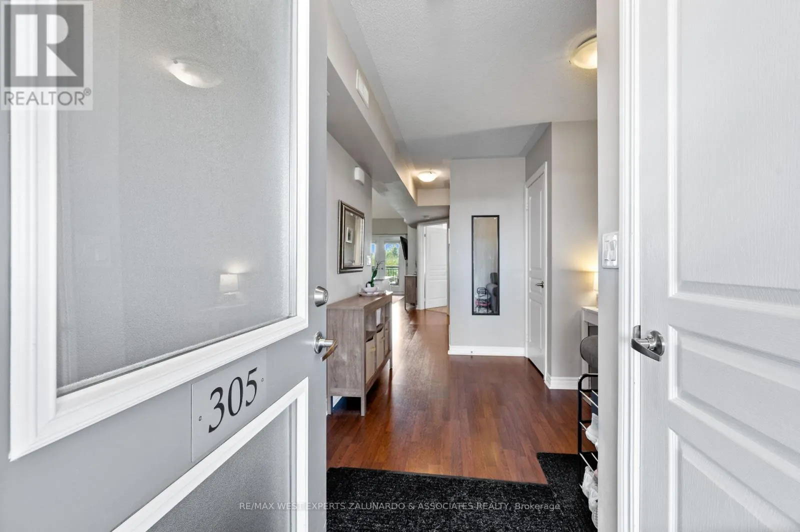 305 - 8 BRANDY LANE DRIVE