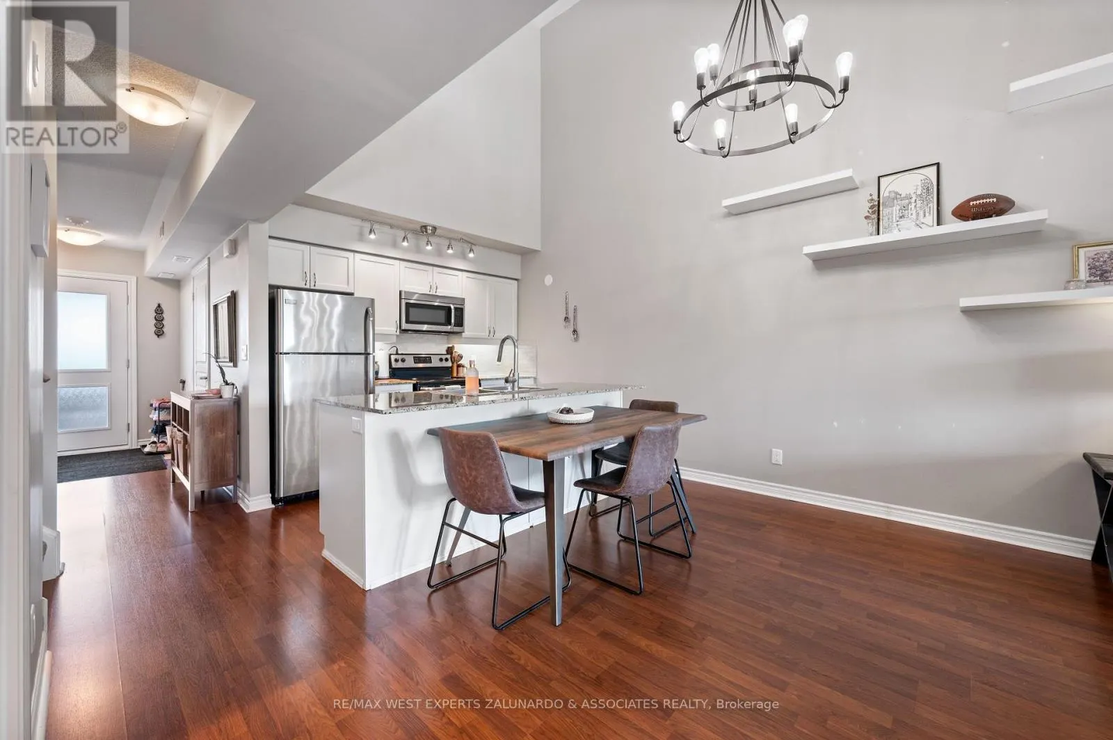 305 - 8 BRANDY LANE DRIVE