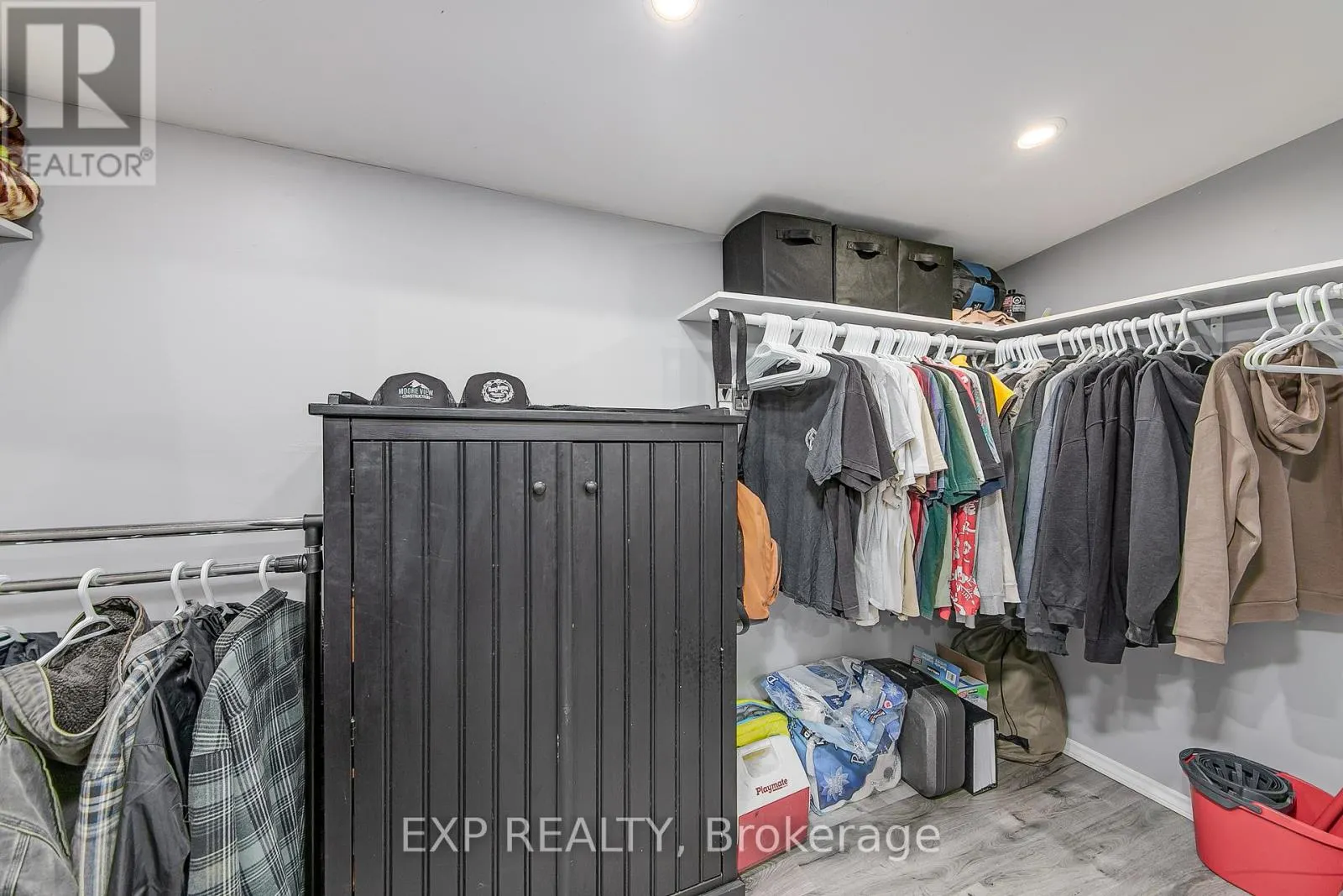7 60TH STREET S