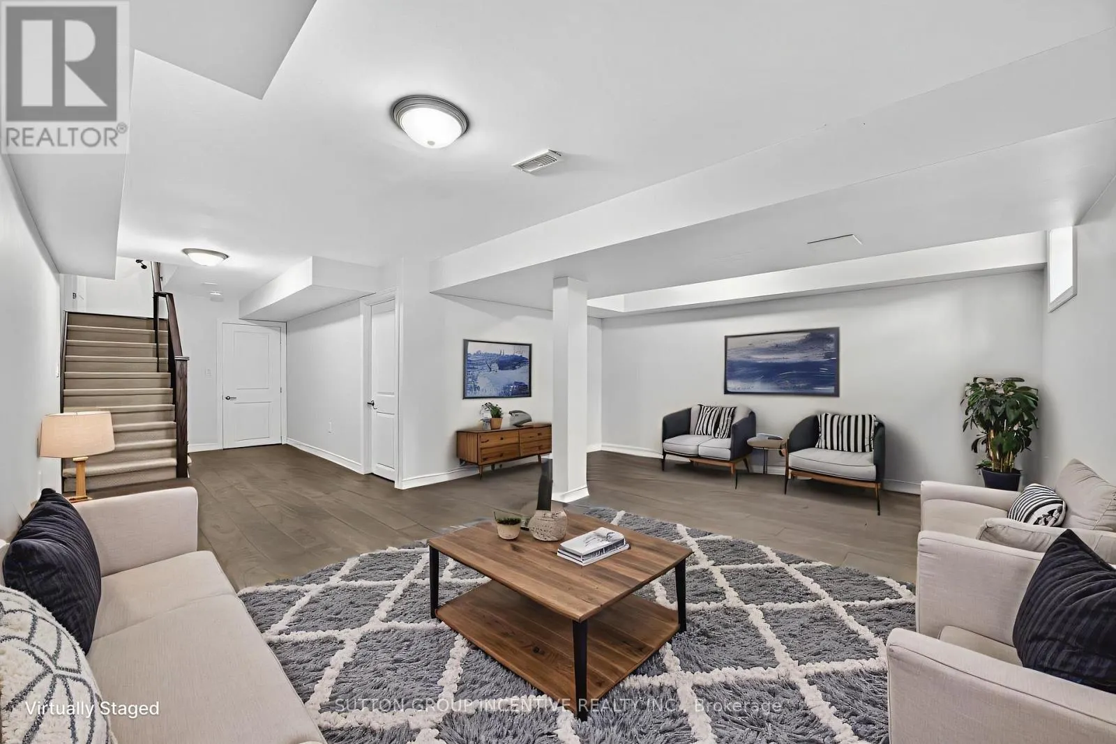 17 CHURCHLEA MEWS