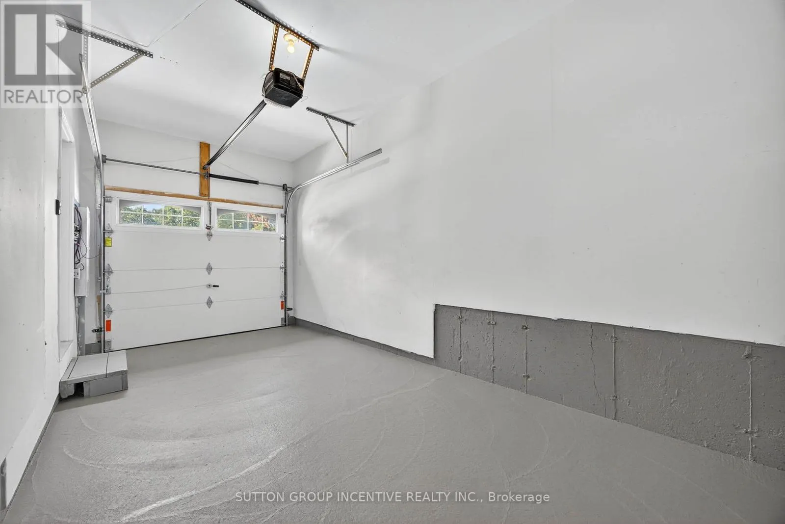 17 CHURCHLEA MEWS