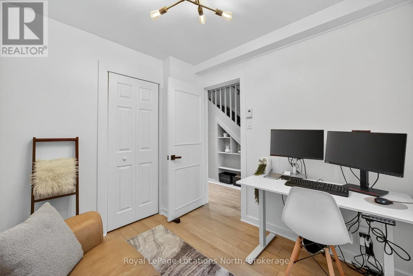 305 - 5 DAWSON DRIVE, #305