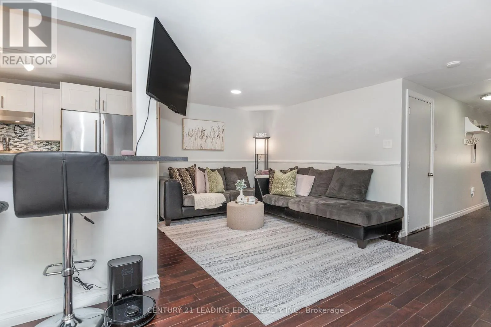 14 QUAIL CRESCENT