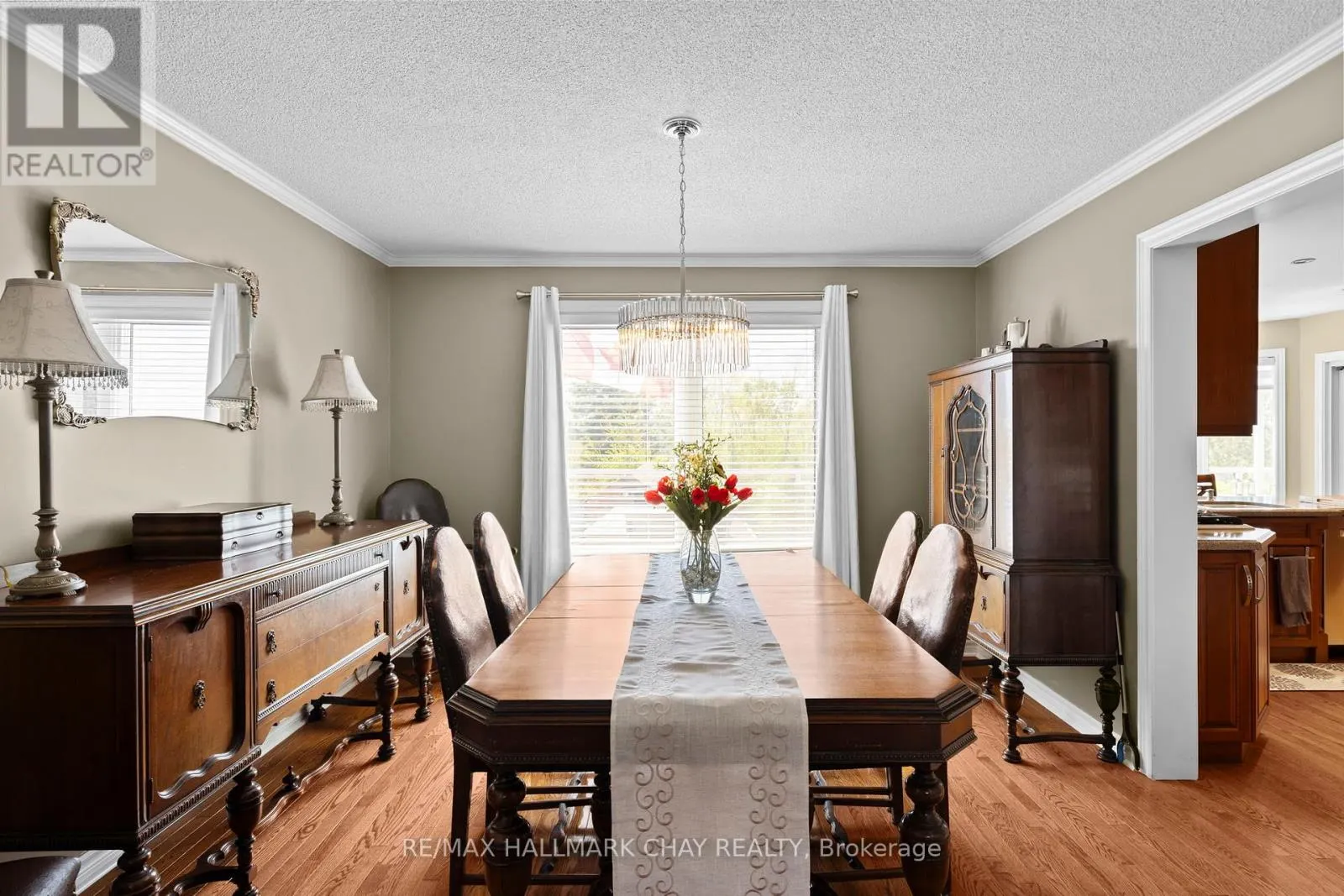 292 LEACOCK DRIVE