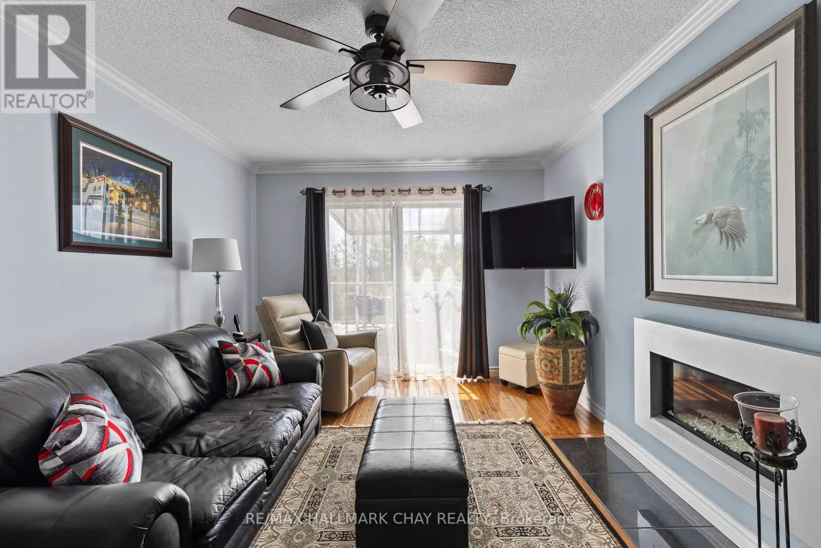 292 LEACOCK DRIVE