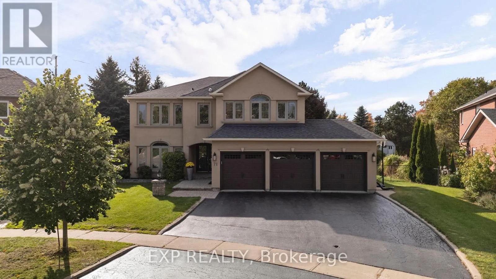 71 CITYVIEW CIRCLE