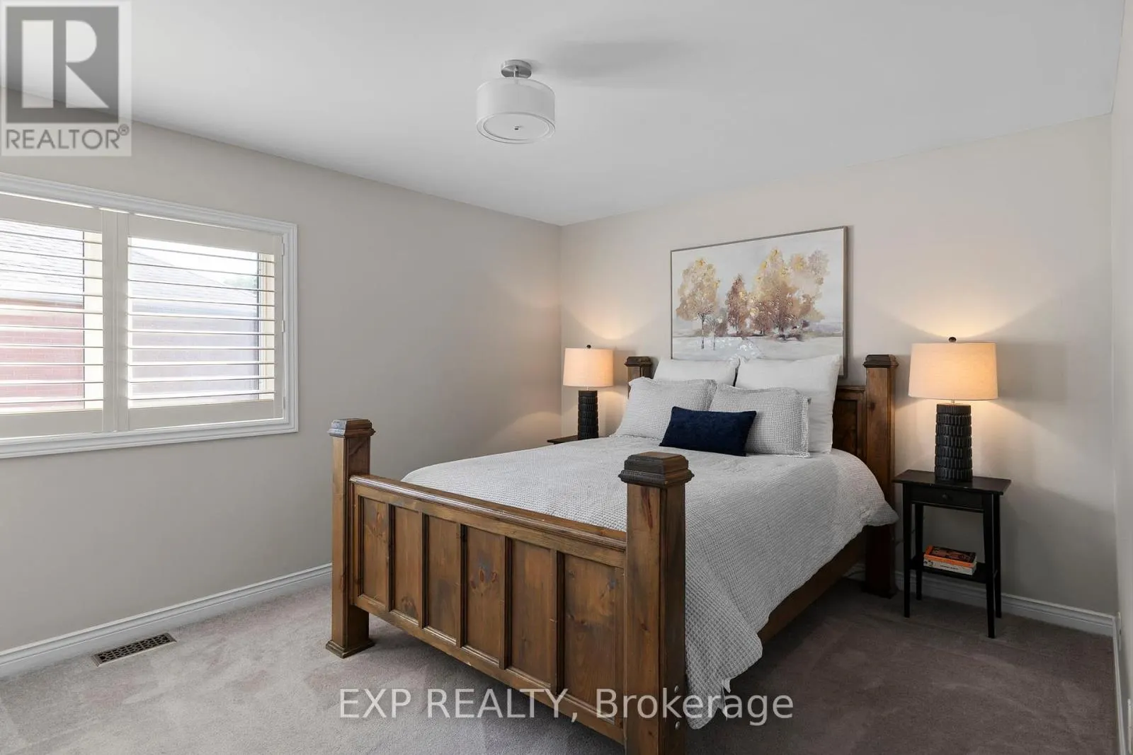 71 CITYVIEW CIRCLE