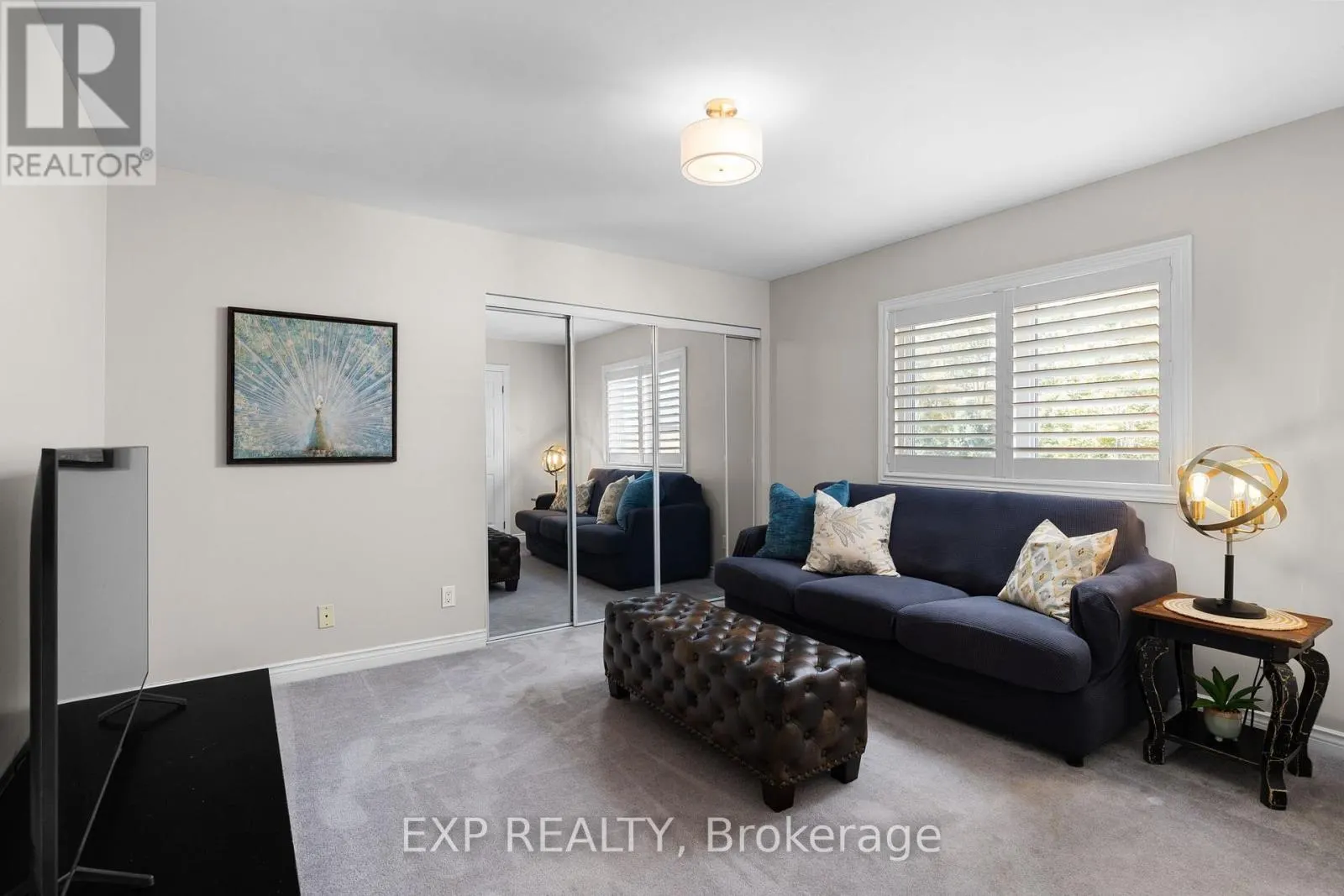 71 CITYVIEW CIRCLE